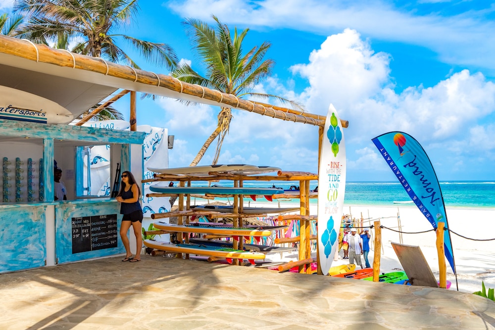 Nomad Beach Resort 60/76