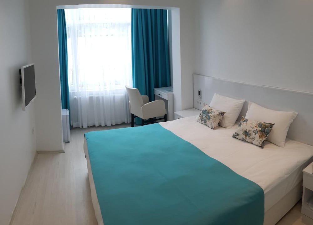 Payidar Hotel 6/41