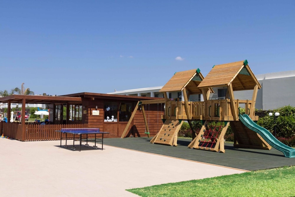 Asterias Beach Resort 7/47