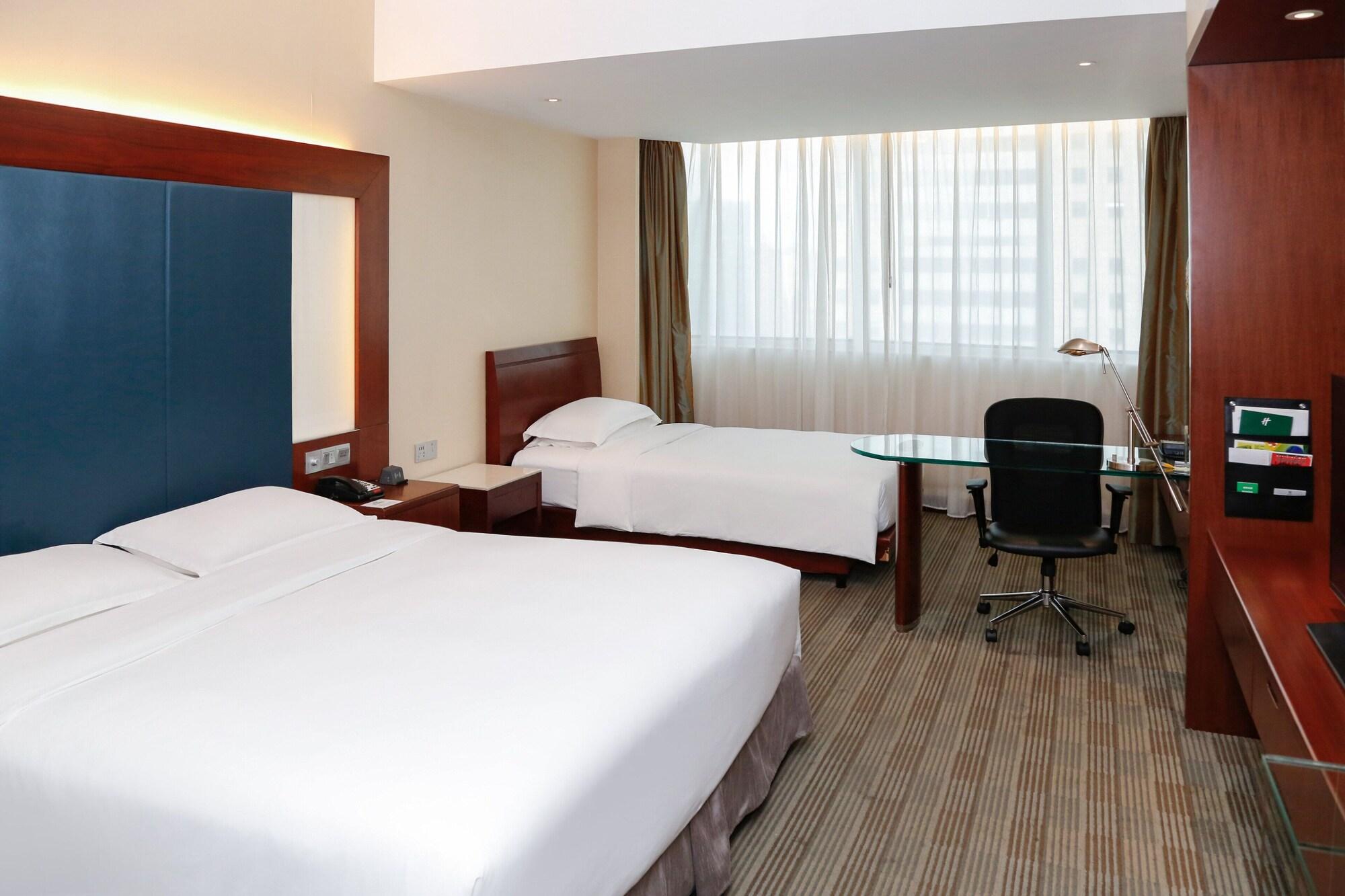 Premium, Multiple Beds
