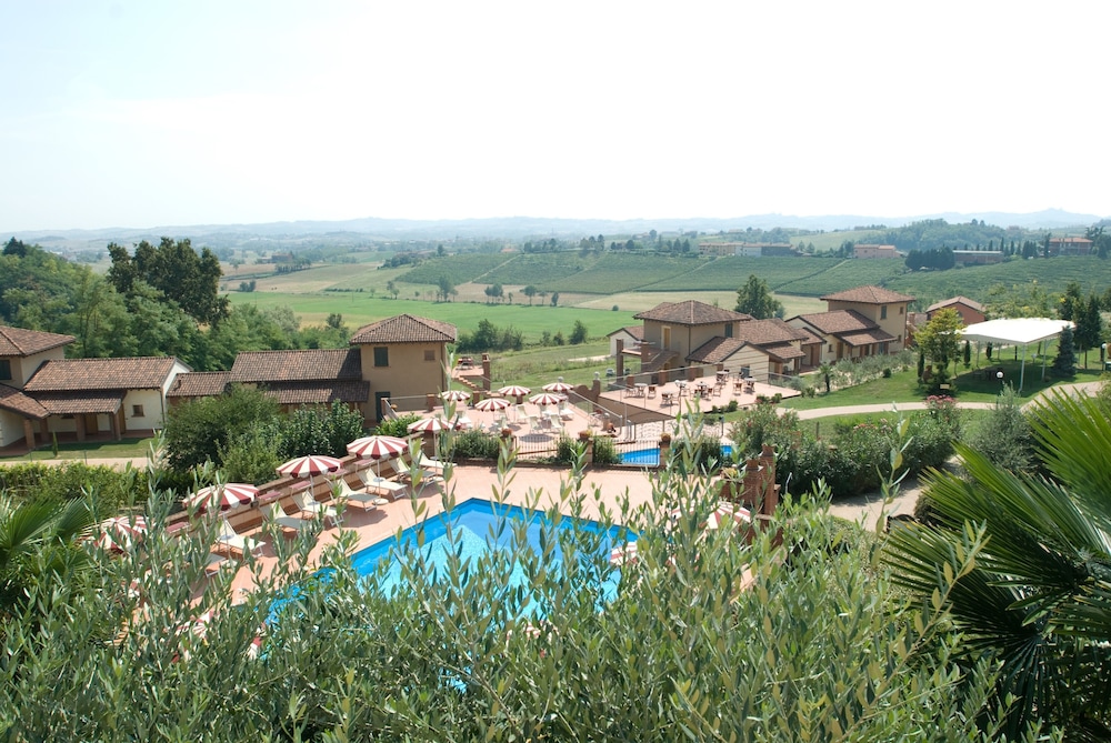Ariotto Village 46/51