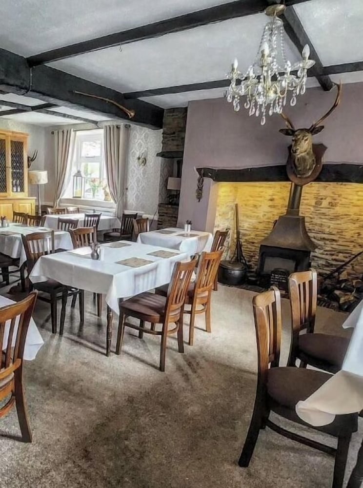 The Royal Oak Inn 39/50