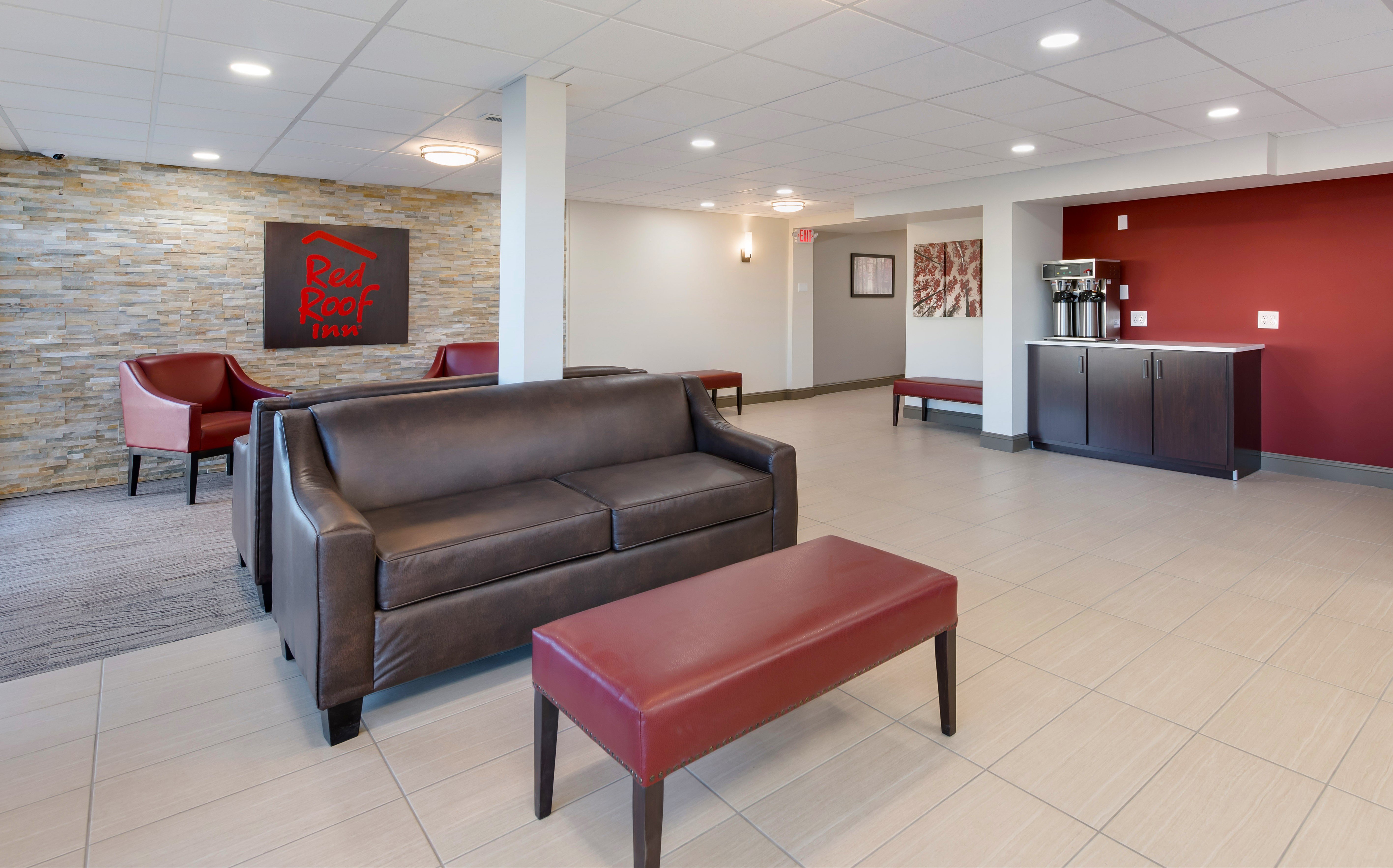 Red Roof Inn Dayton - Moraine/U of Dayton 4/20