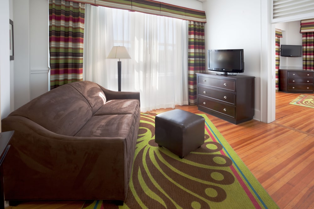 Hotel Gibbs Downtown San Antonio Riverwalk 56/66