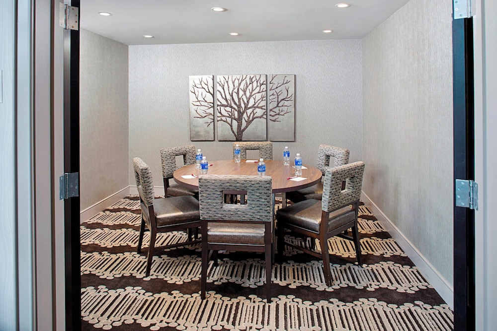 Residence Inn Worcester 45/55