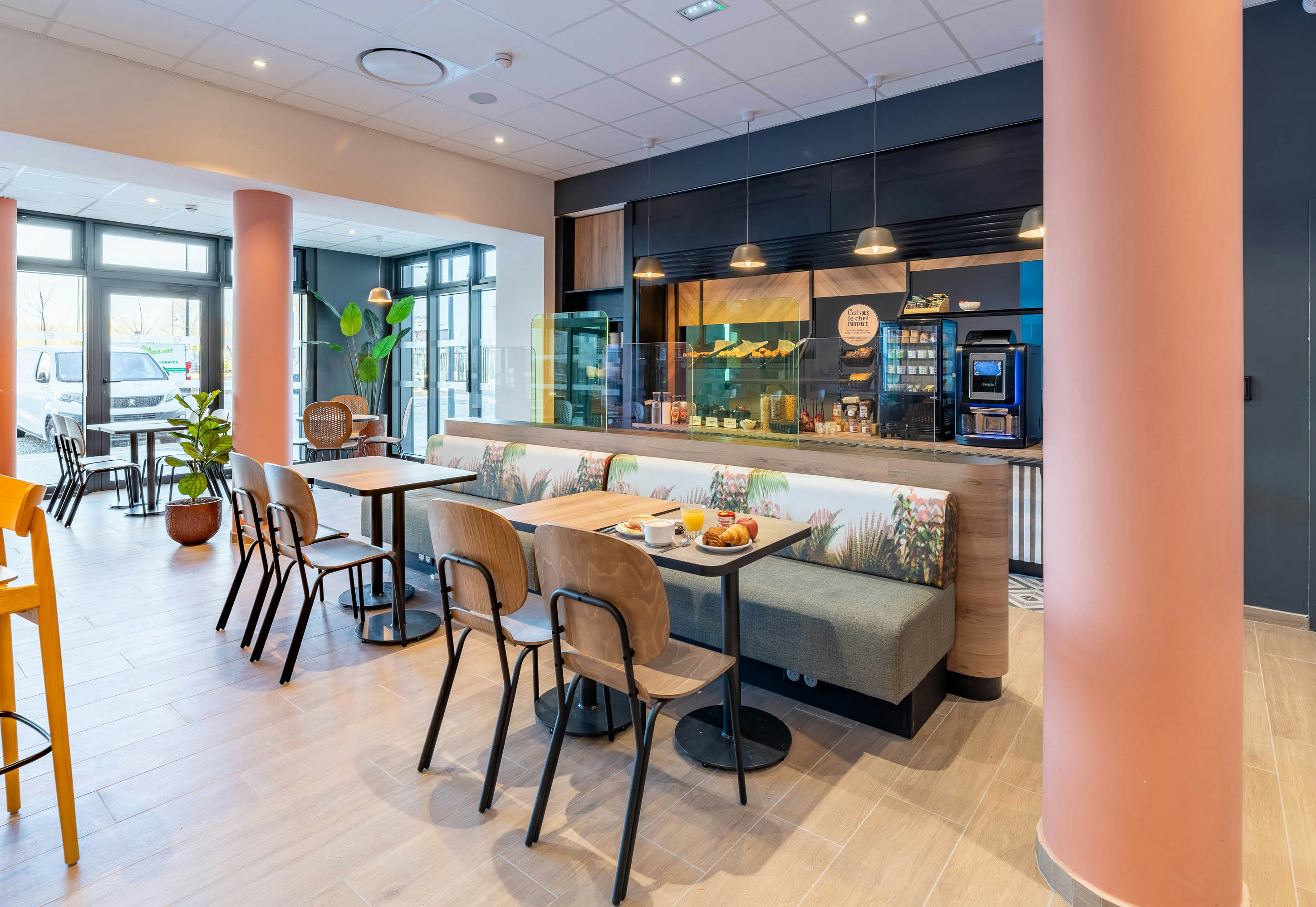 B&B HOTEL Massieux Genay 22/29