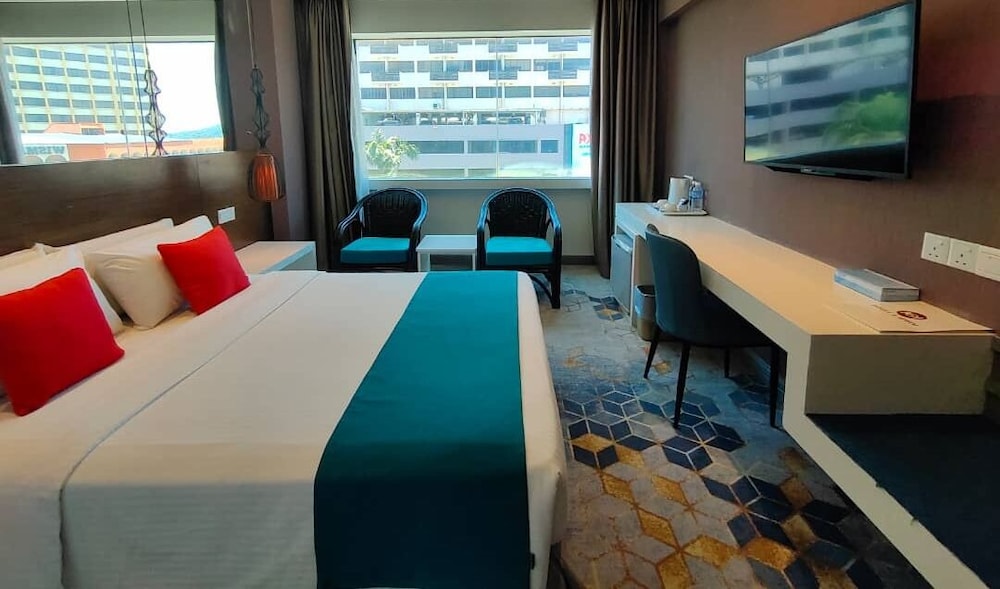 Hotel Capital 40/51