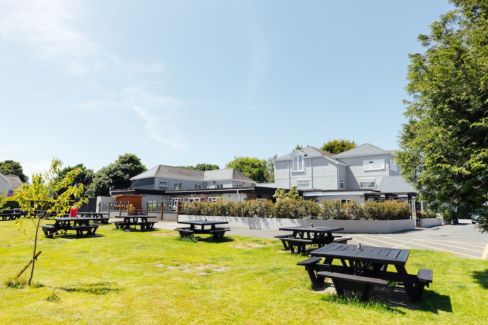 The Woodridge Inn Hotel 45/54
