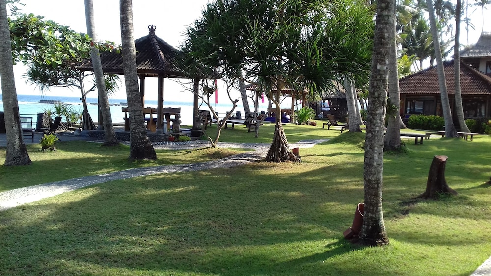 Amarta Beach Cottages 31/38