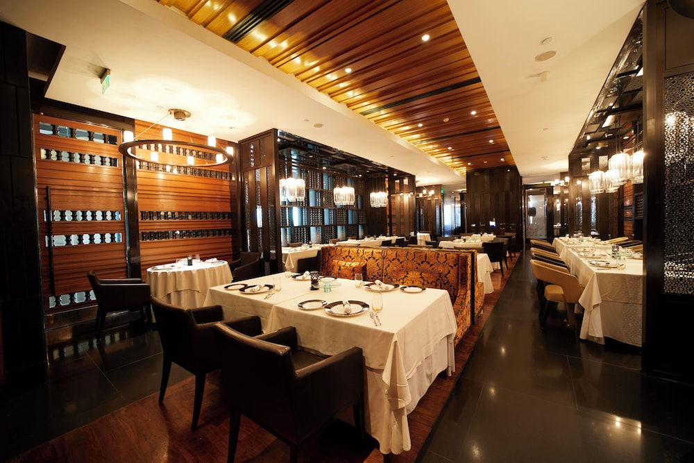 Crowne Plaza Rohini 51/73