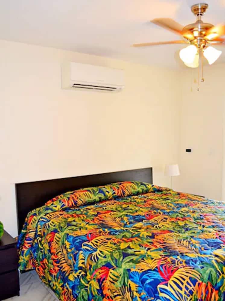 Ocean Drive Villas 44/50