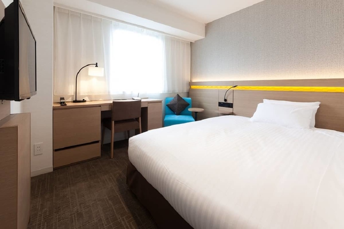 Semi Room, Single, Semi Double Bed