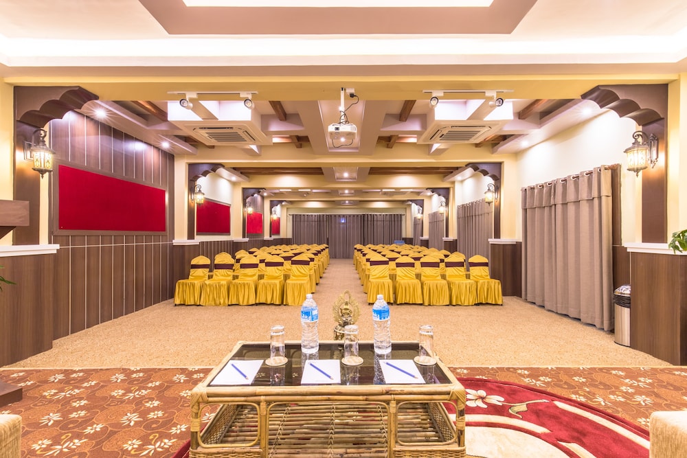 Hotel Sarathi 39/50