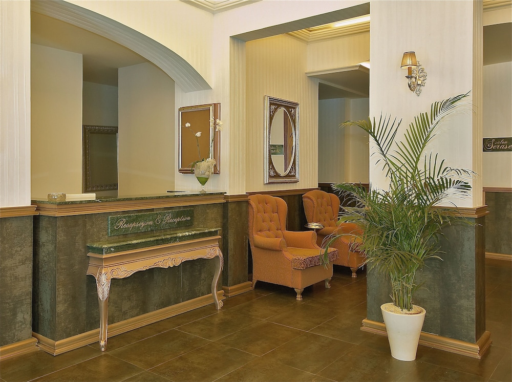 lobby