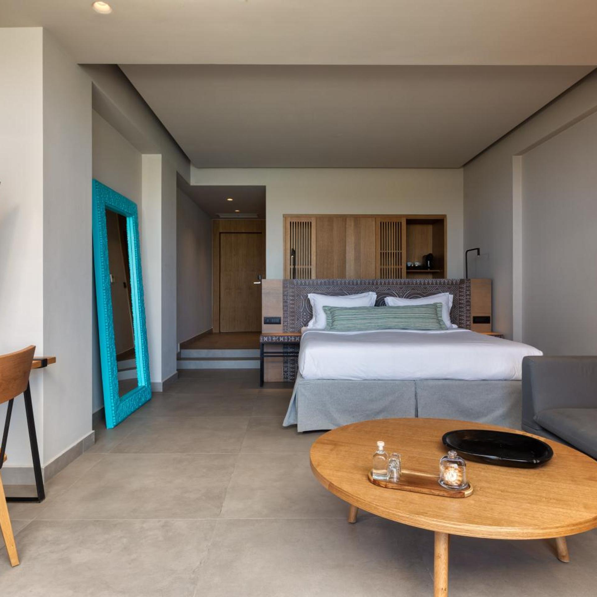 Aquamarine, Suite, King Bed, Plunge Pool, Hydromassage، Castello Infinity Suites - Adults Only 2/6