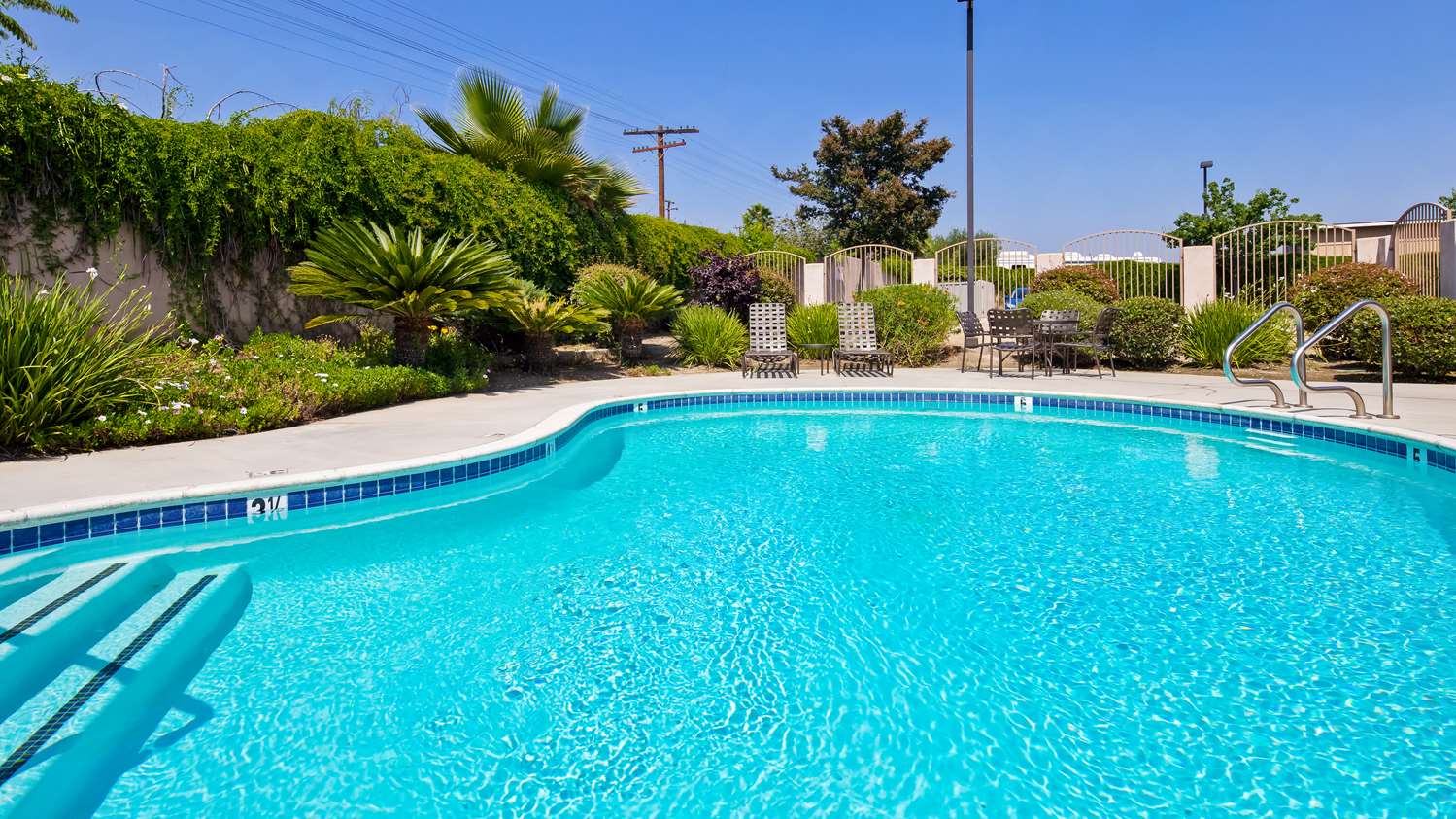 Best Western Route 66 Glendora Inn 13/28