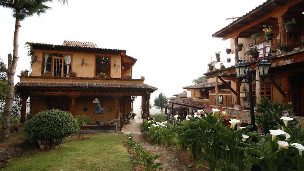 Eco Hotel Ixhi 4/74