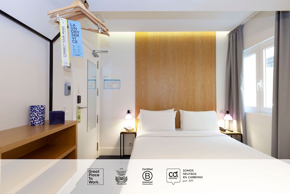 HOSTAL BUELTA 22/50