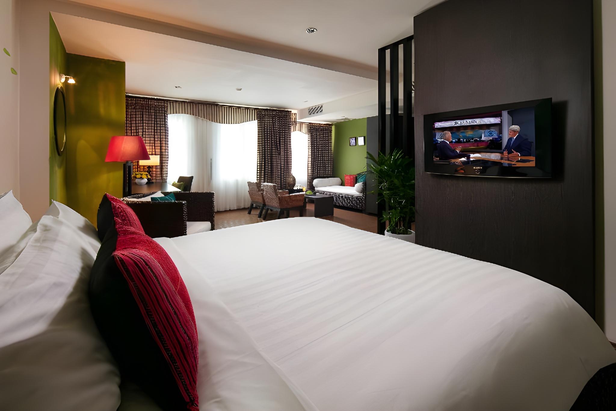 Park, Executive, Suite, King Bed