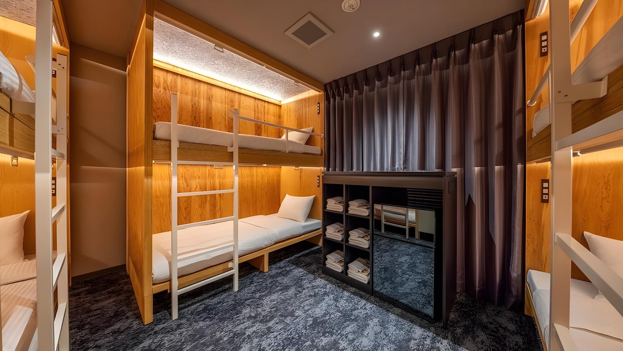 Mixed Dorm, Single Bed