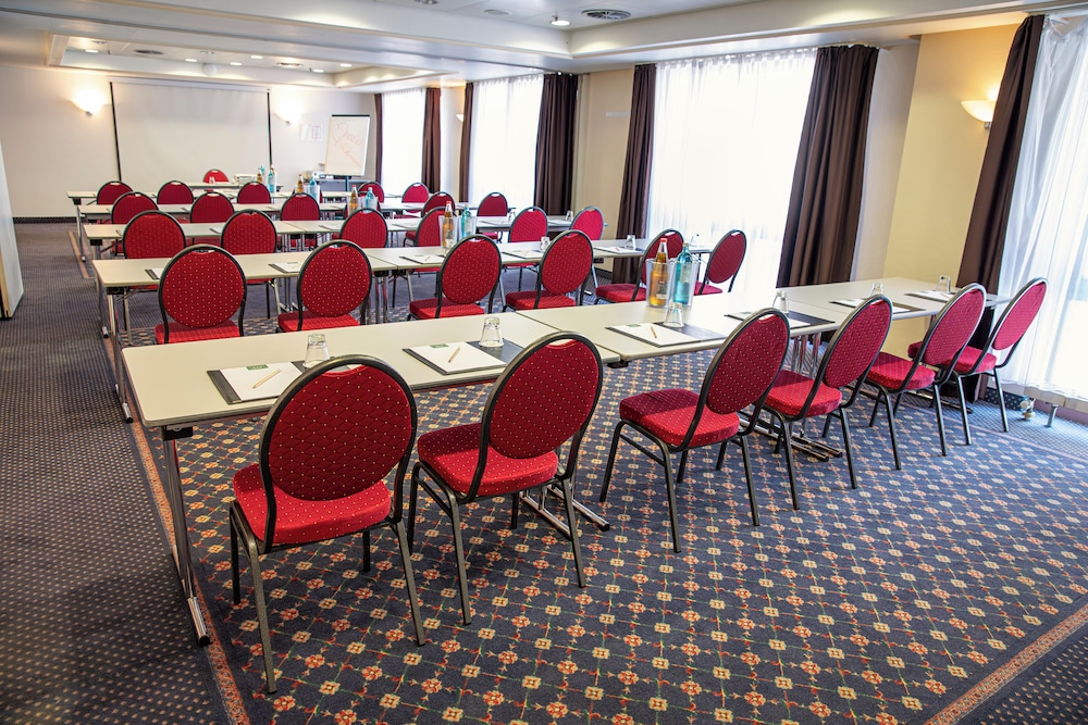 ACHAT Hotel Heppenheim 43/50