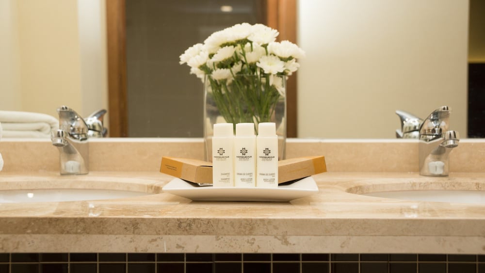 Hotel Courtyard by Marriott Puerto Montt 34/65