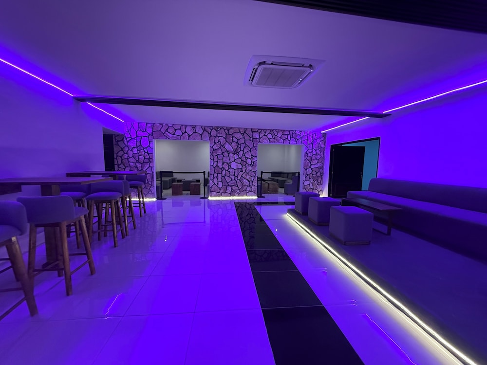 Hotel Tesoro Beach 40/50