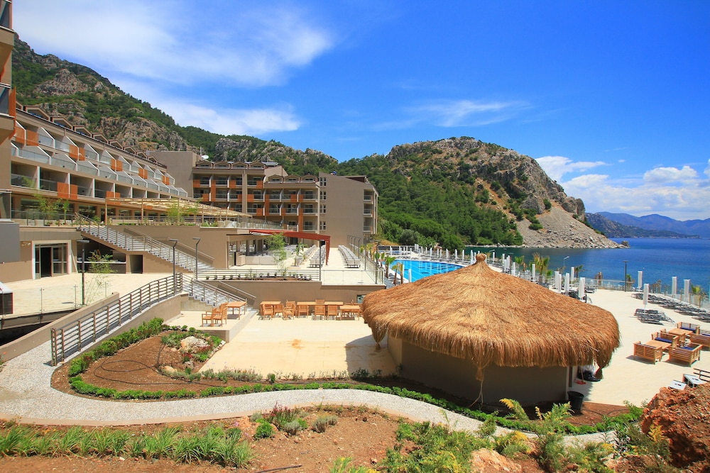 Turunc Premium Hotel 46/50