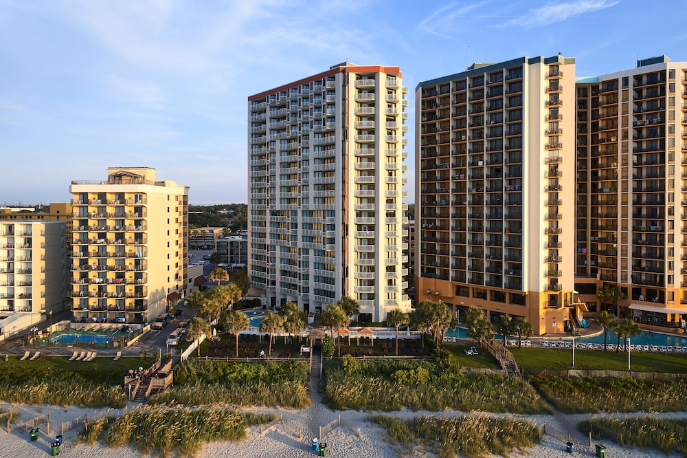 The Strand - A Boutique Resort (ex Breakers Boutique North Tower) 33/80