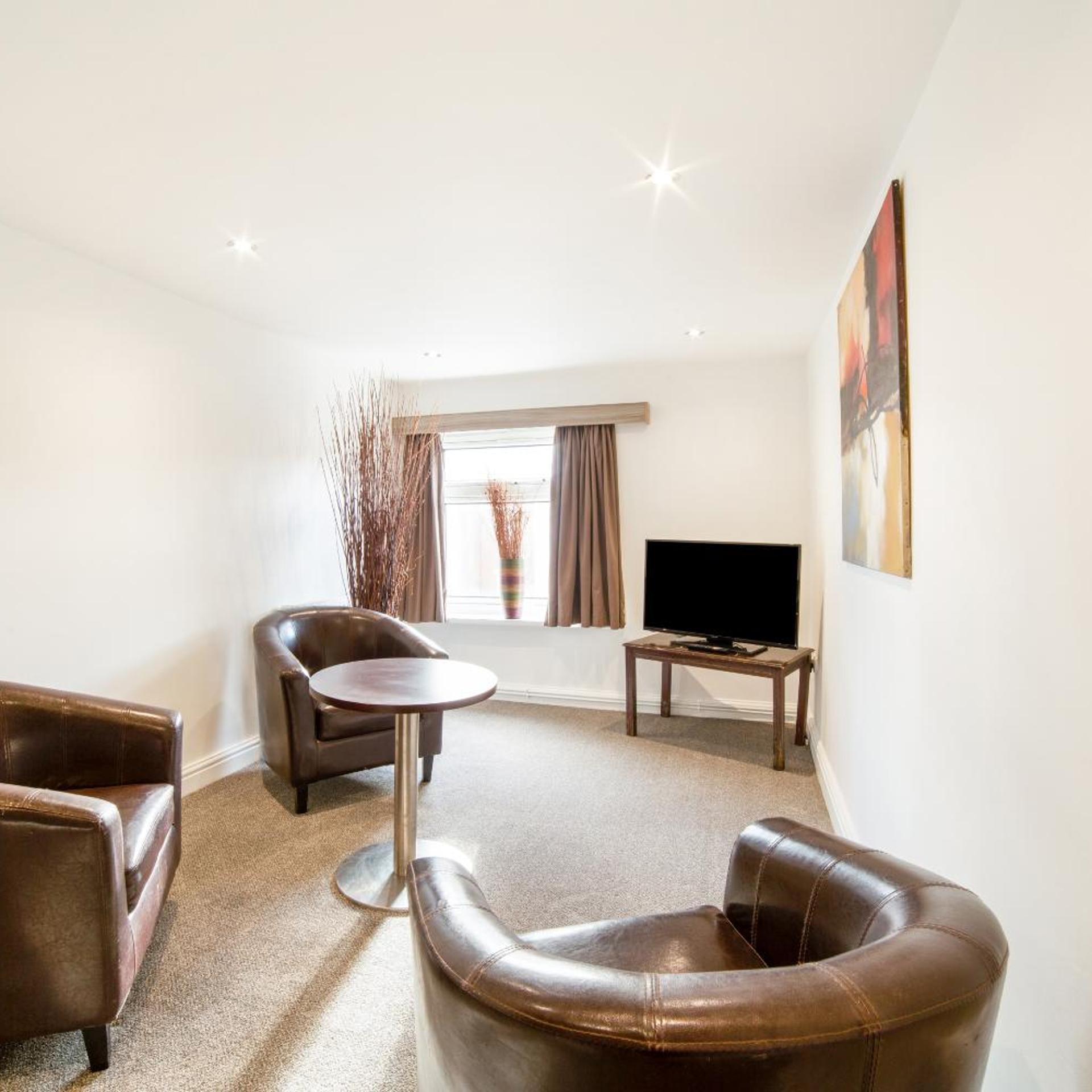 Best Western the Connaught Hotel 45/61