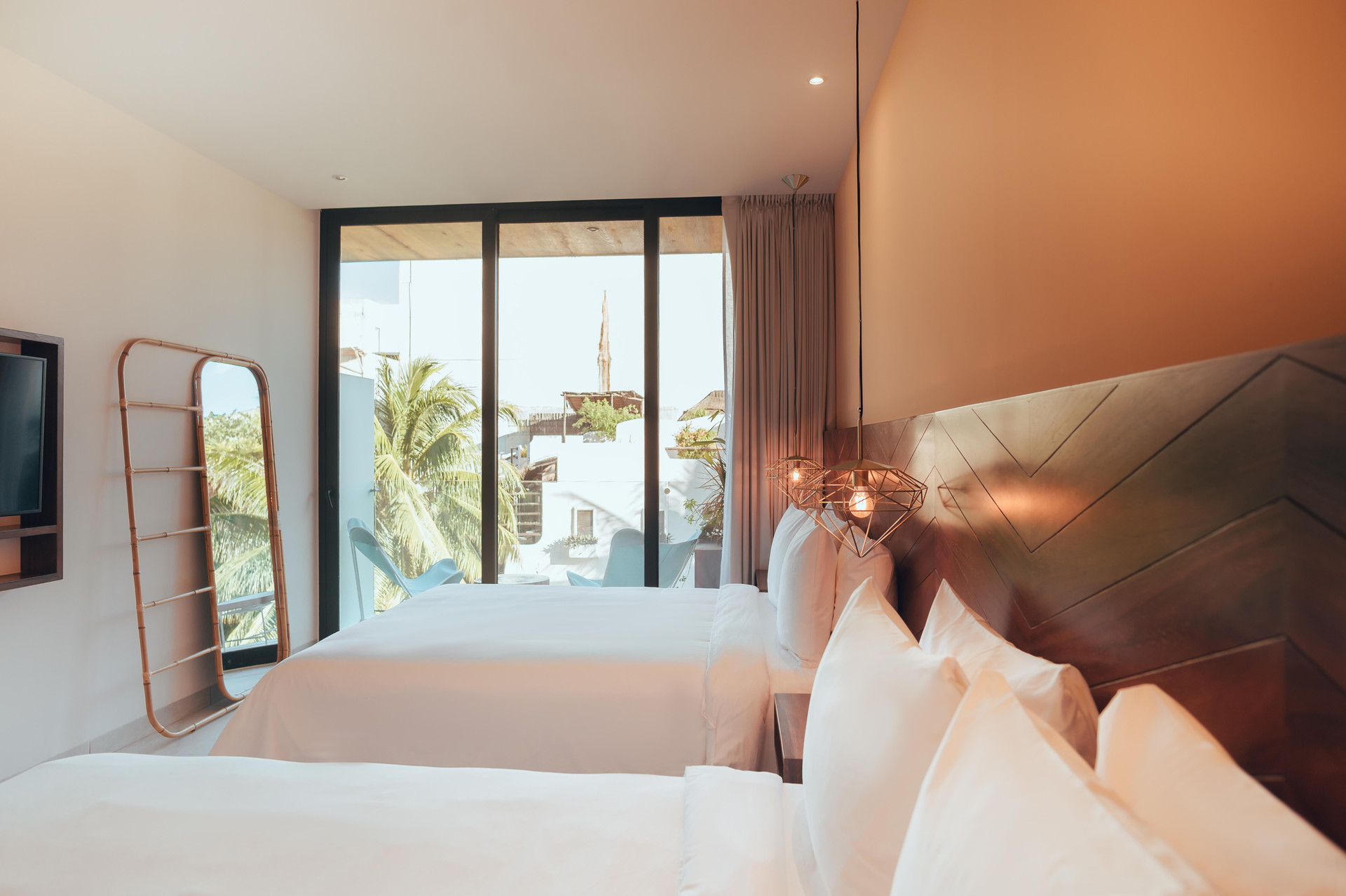 Superior, Double Bed, Street View