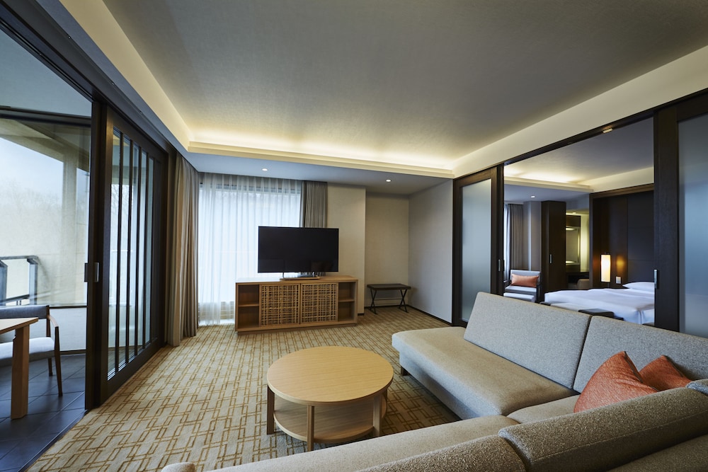 Hyatt Regency Hakone Resort and Spa 48/76