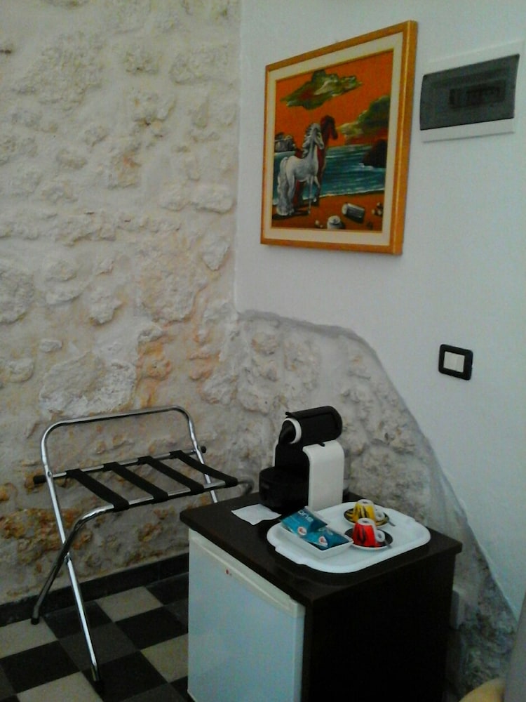 Lakkios Residence B B 58/73