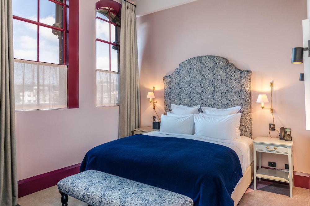 The Observatory Hotel 11/50