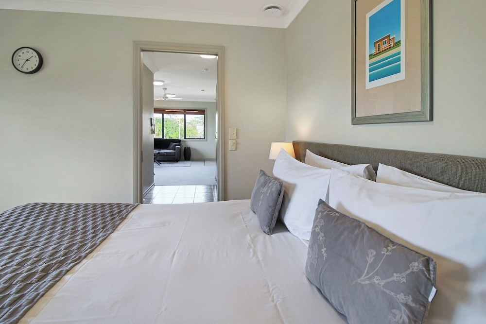 Whangaparaoa Lodge Motel 9/70