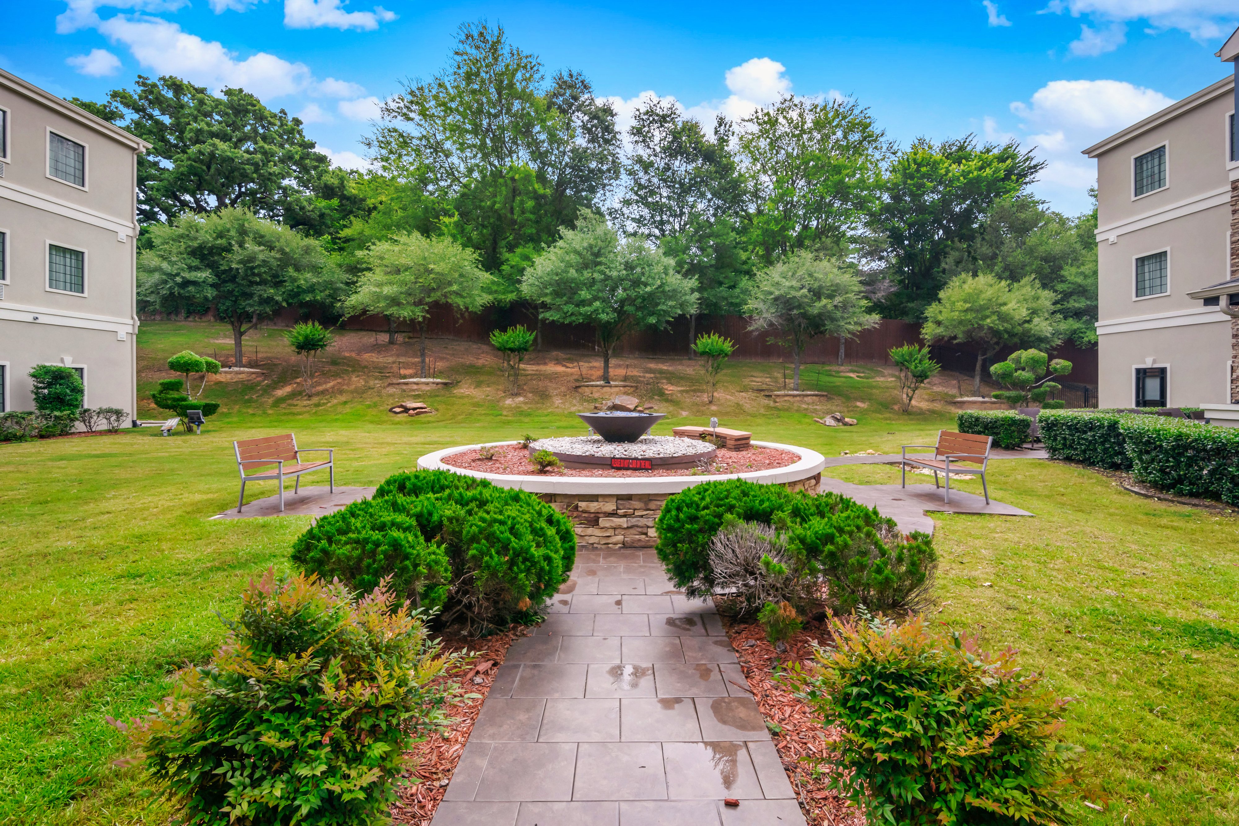 Staybridge Suites Tyler University Area 73/80