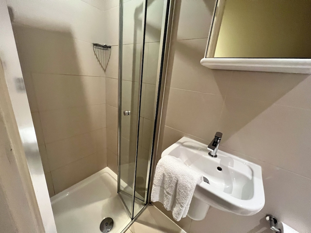 Arran House Hotel 48/50