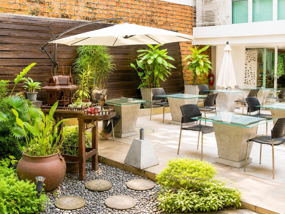 Swana Bangkok Hotel 60/72