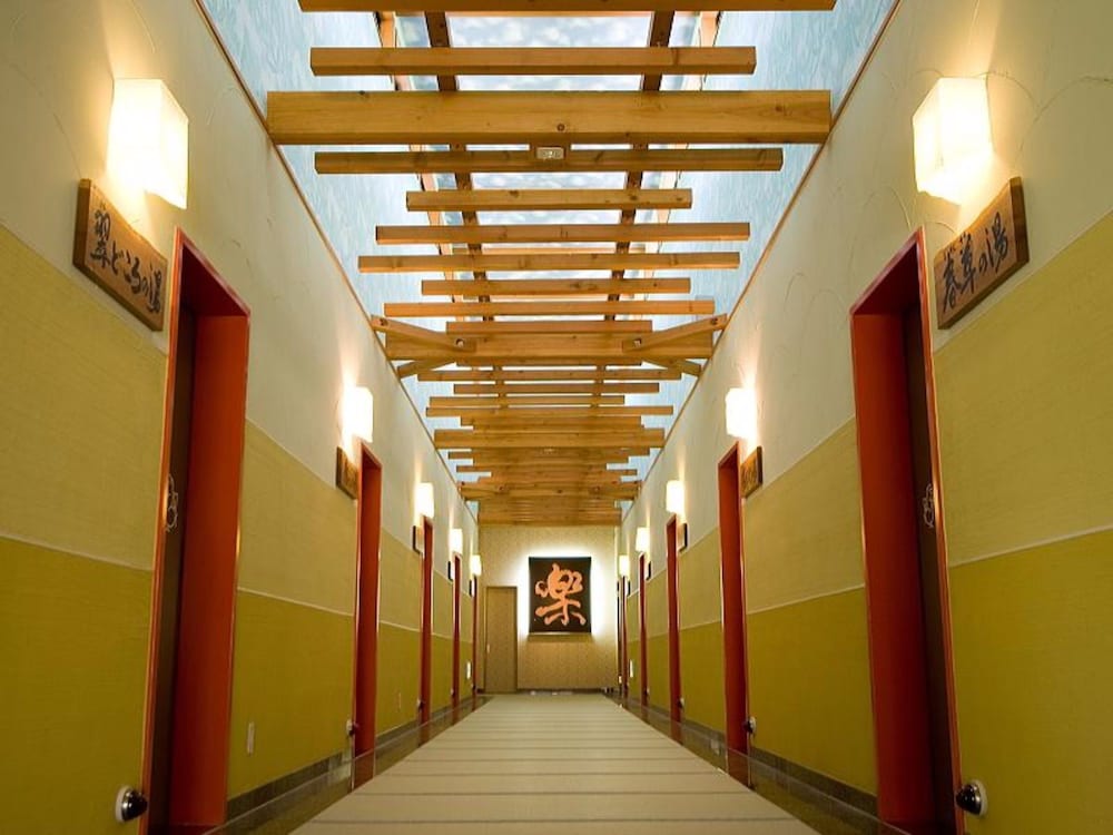 Hotel Sunbird 13/50