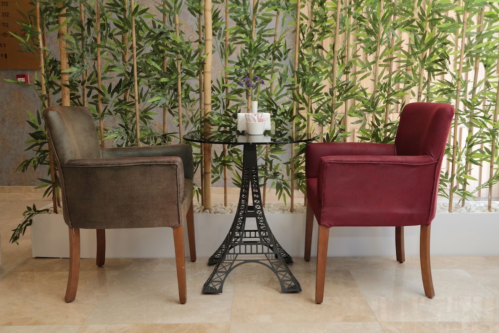 Hotel Paris Prestige 4/20