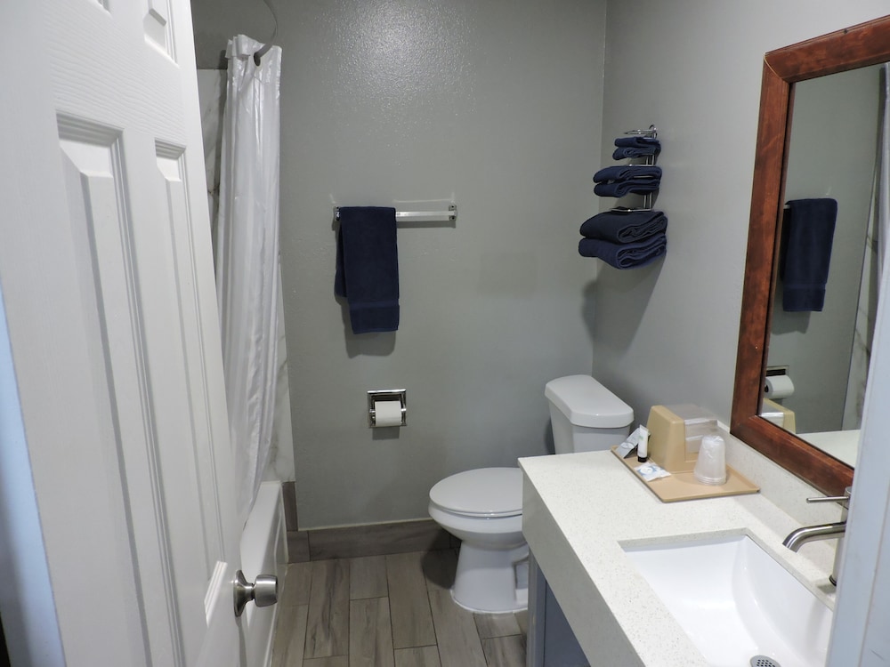 OYO Hotel Waldron AR - Hwy 71 42/52