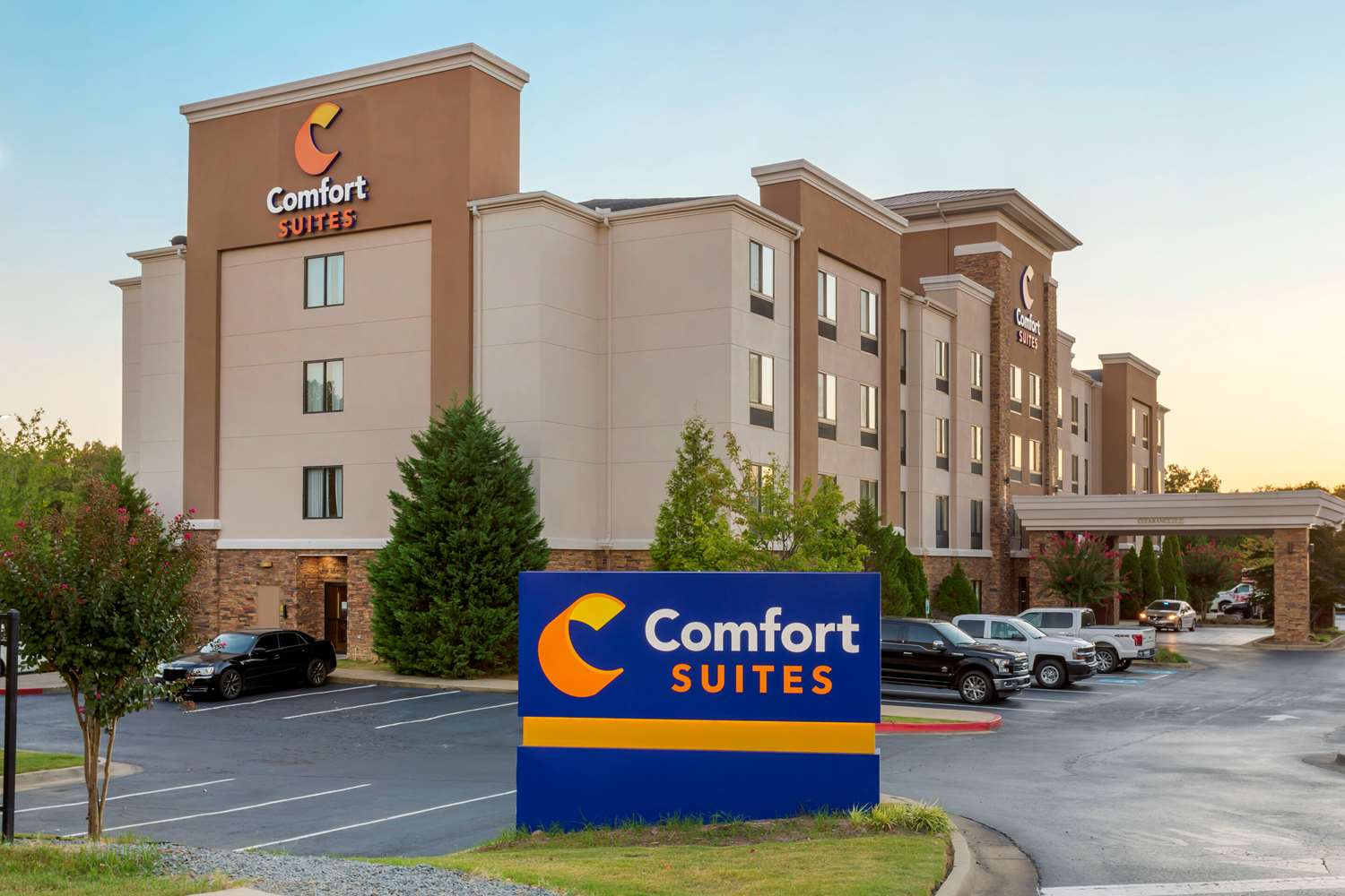 Comfort Suites Little Rock West 14/19