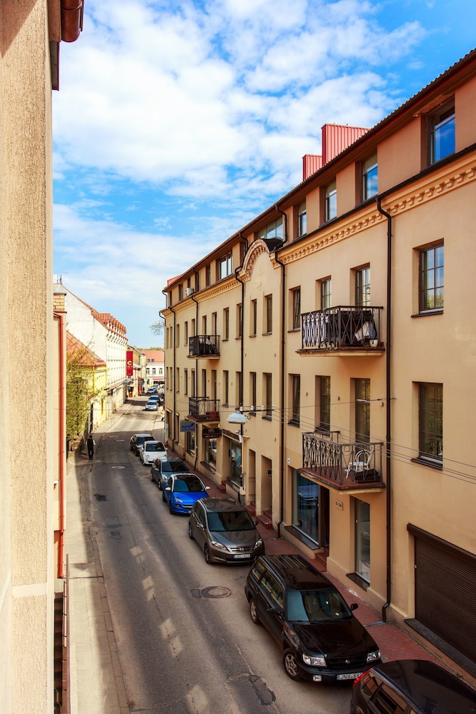 Old Town Trio Hotel 44/54