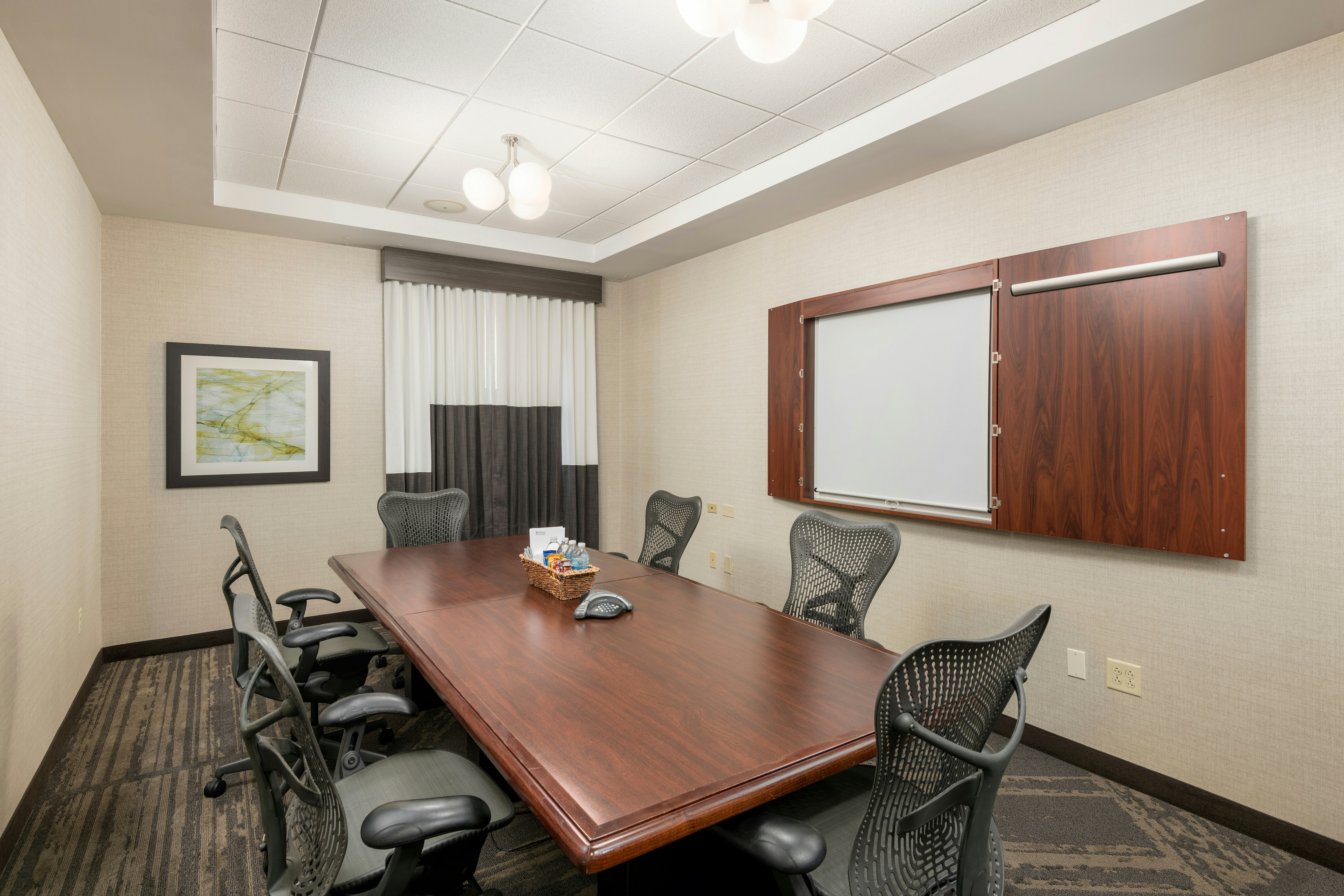 Hilton Garden Inn Silver Spring White Oak 42/51