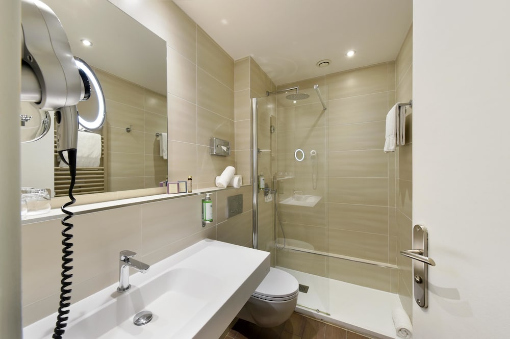 Best Western Plus La Corniche 9/45