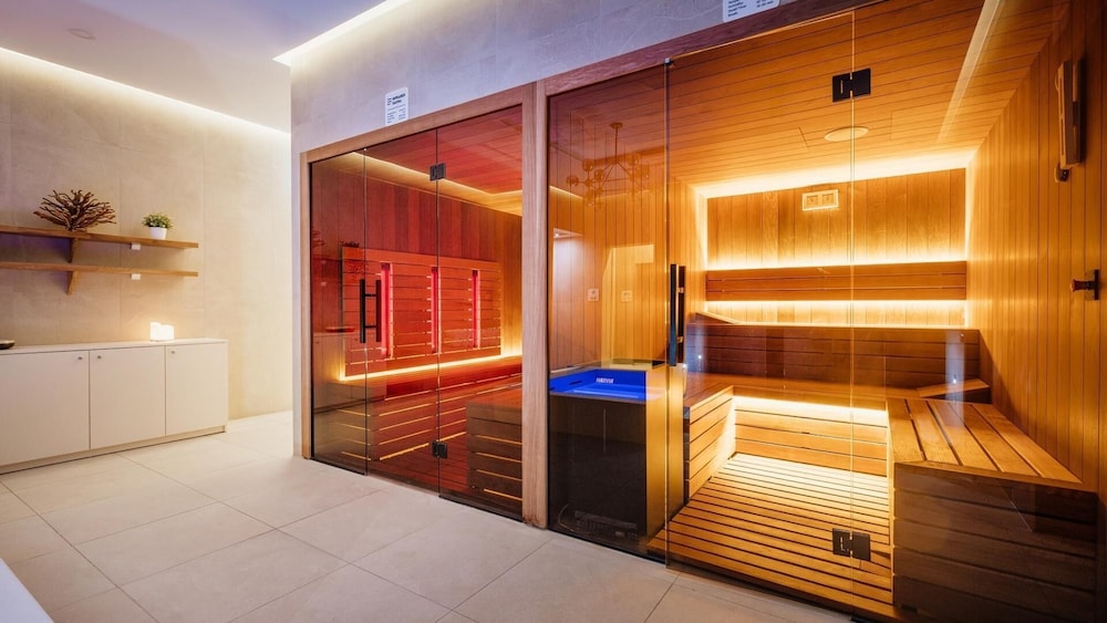 Hotel Nautica 30/72