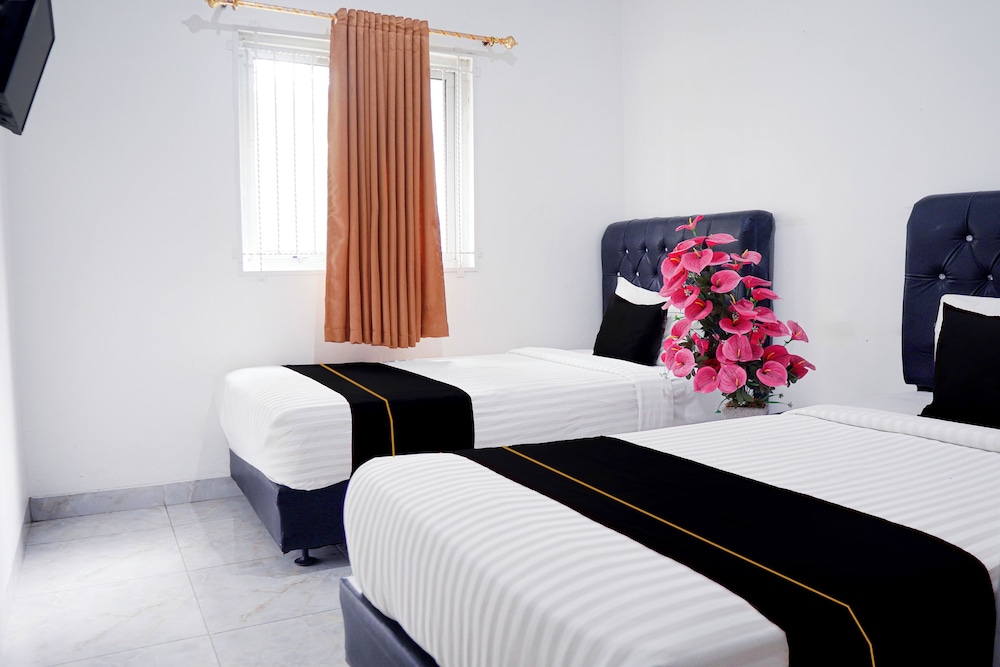 Hotel O near Transmart Padang (formerly Sulaiman Residence) 26/62
