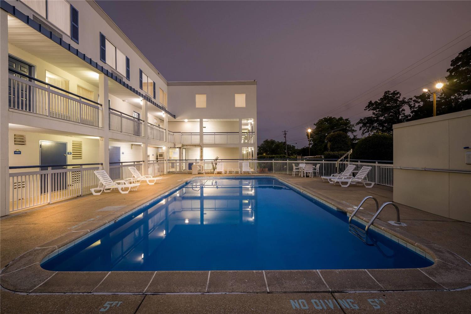 Days Inn By Wyndham Chattanooga/Hamilton Place 25/41