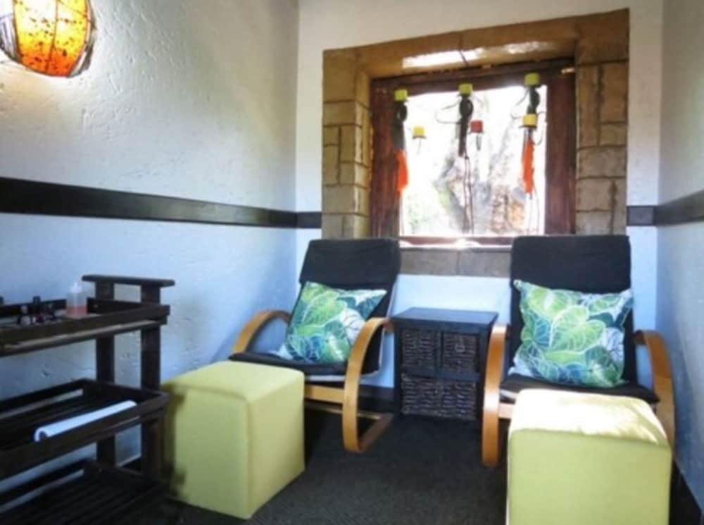 Bushmans Rock Country Lodge 25/50