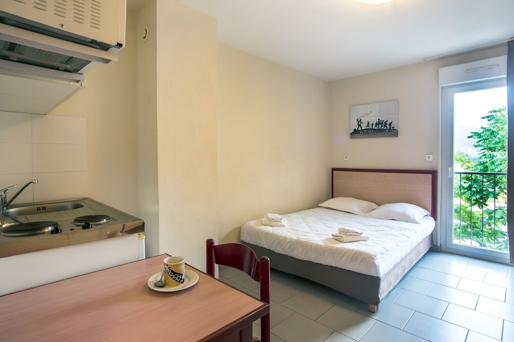 Hotel Hr 5/50